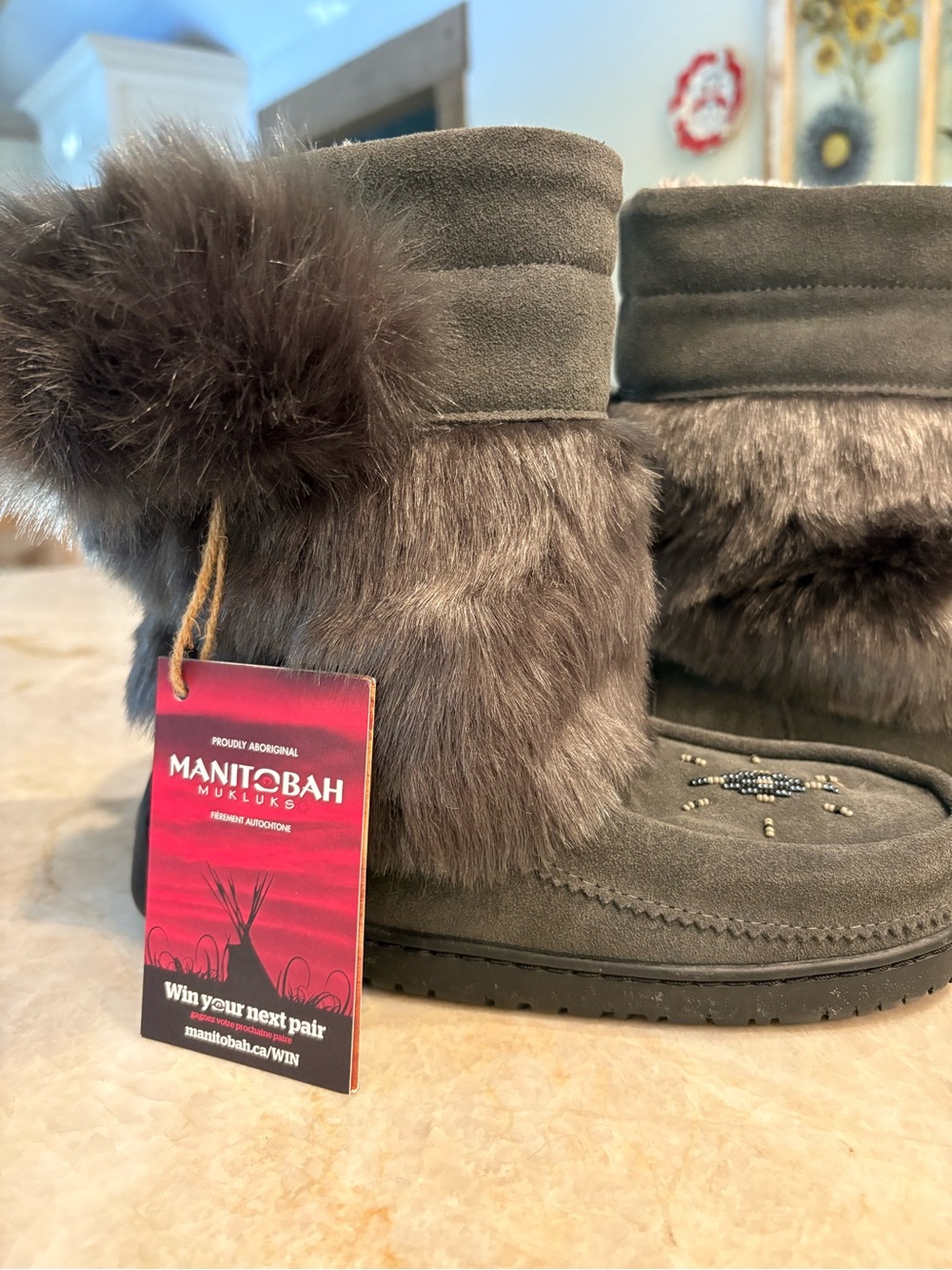 Manitobah Women's Gray Fur-Trim Winter Boots with Pom Accent